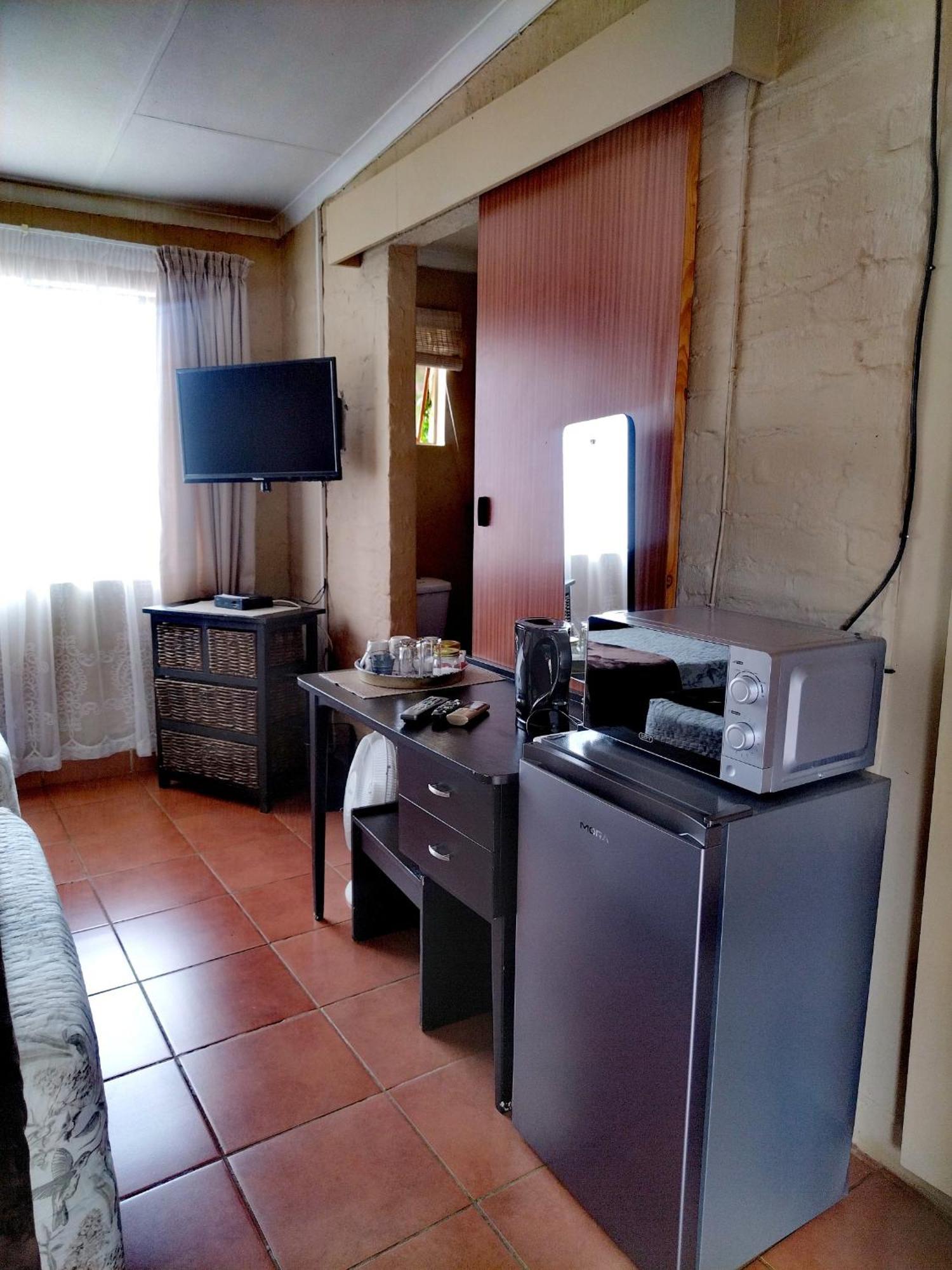 Africas Eden Guesthouse Mookgophong Εξωτερικό φωτογραφία